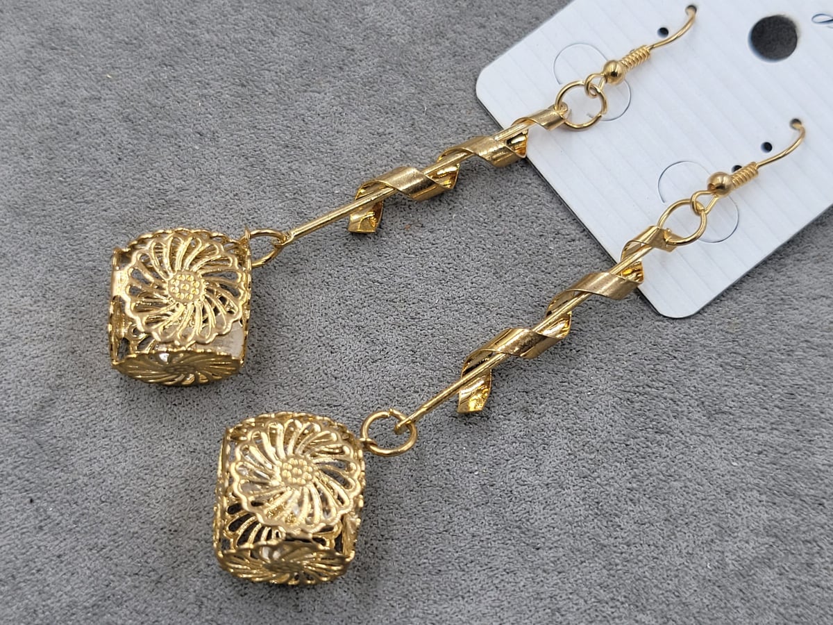 Сережки 14 мм довж. 82 мм колір золото