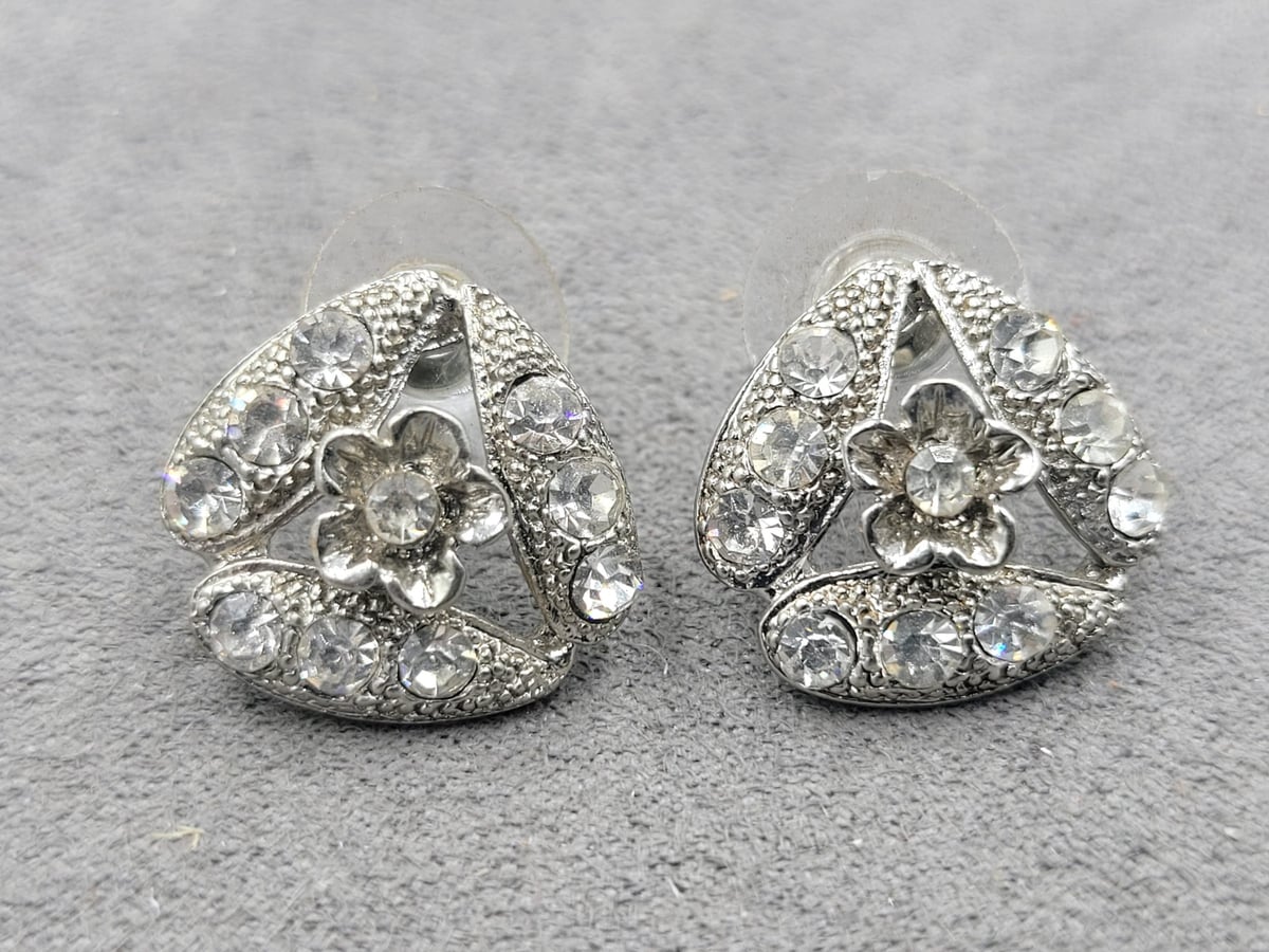 Гвоздики 17*17 мм