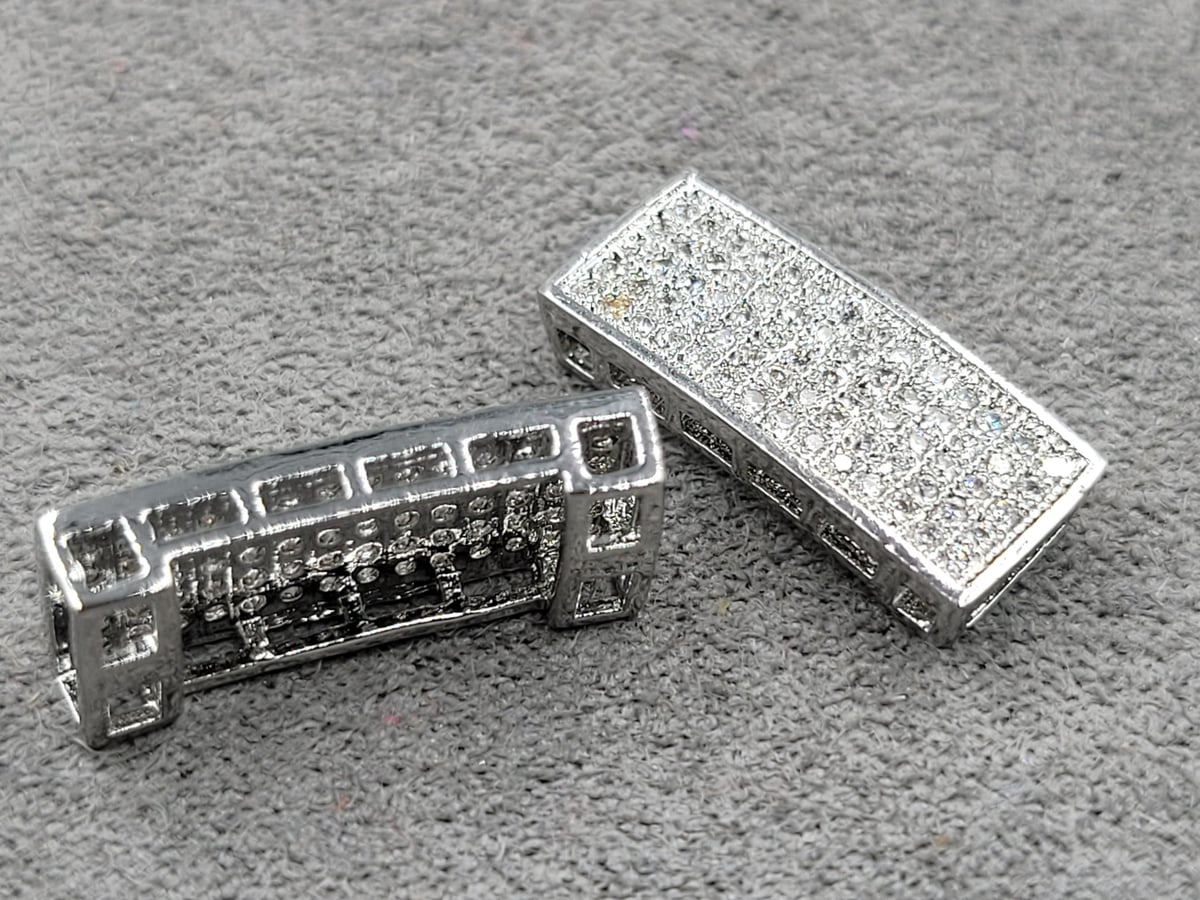 Роздільник 7,5*18 мм тов. 3,9 мм родій (гіпоалергений сплав)