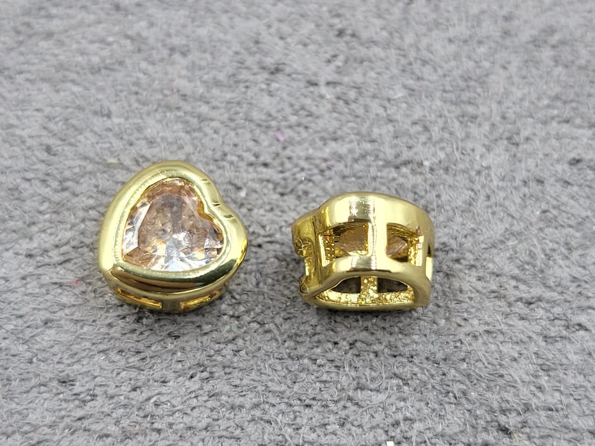 Бусина 6,7 мм колір лимонне золото (гіпоалергений сплав)