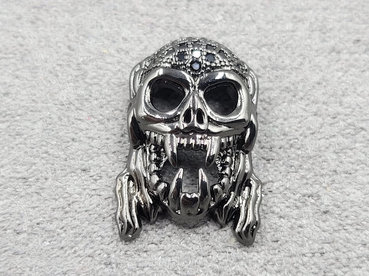 Бусина 13*18 мм т. 5,7 мм чорна з чорними фіанітами (гіпоалергений сплав)