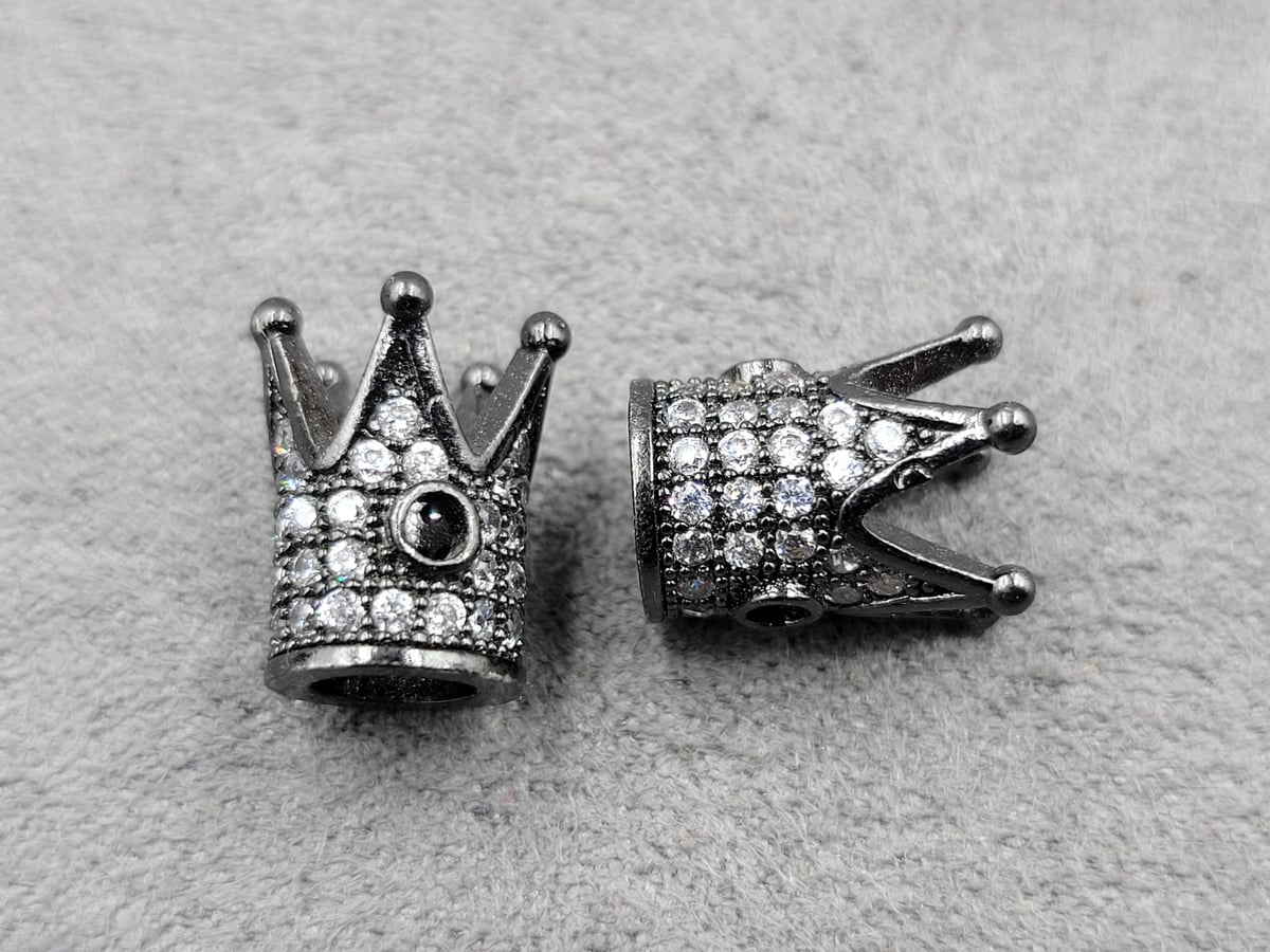 Бусина корона 8*12 мм з білими стразами колір чорний  (гіпоалергений сплав)