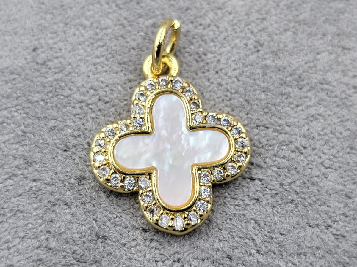 Підвіска 13*16 мм колір лимонне золото (гіпоалергений сплав)