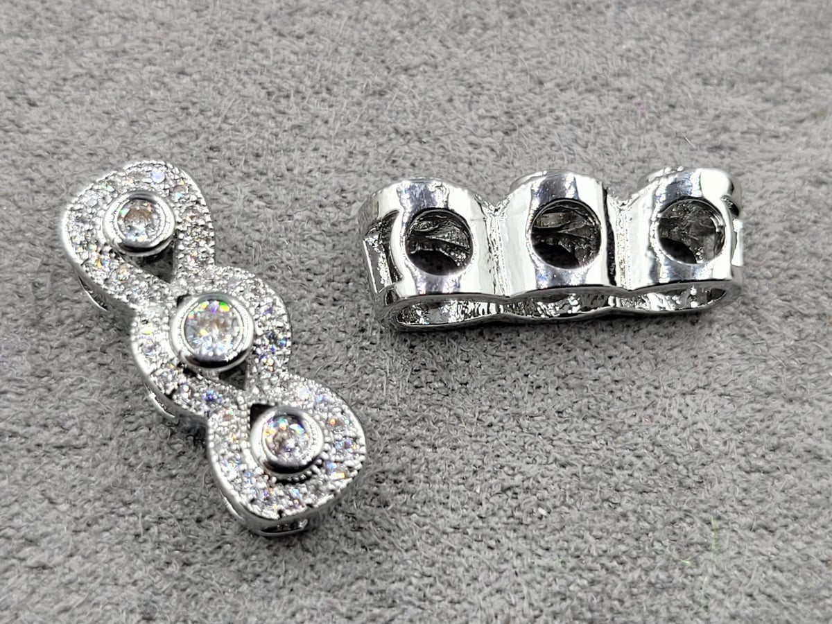 Роздільник 6*6*18 мм колір сталь (гіпоалергений сплав)