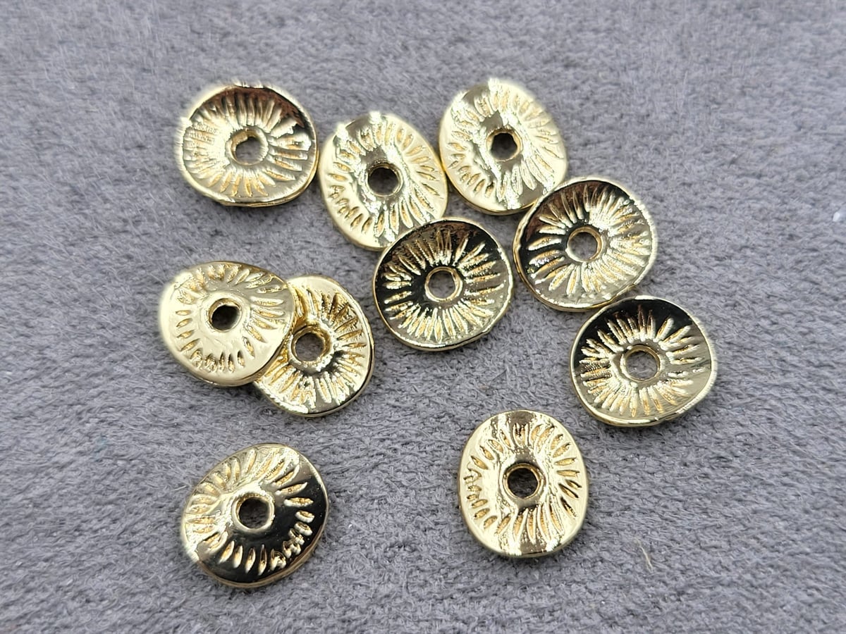 Бусини 7,7*8,5 мм 10 штук колір золото (гіпоалергений сплав)