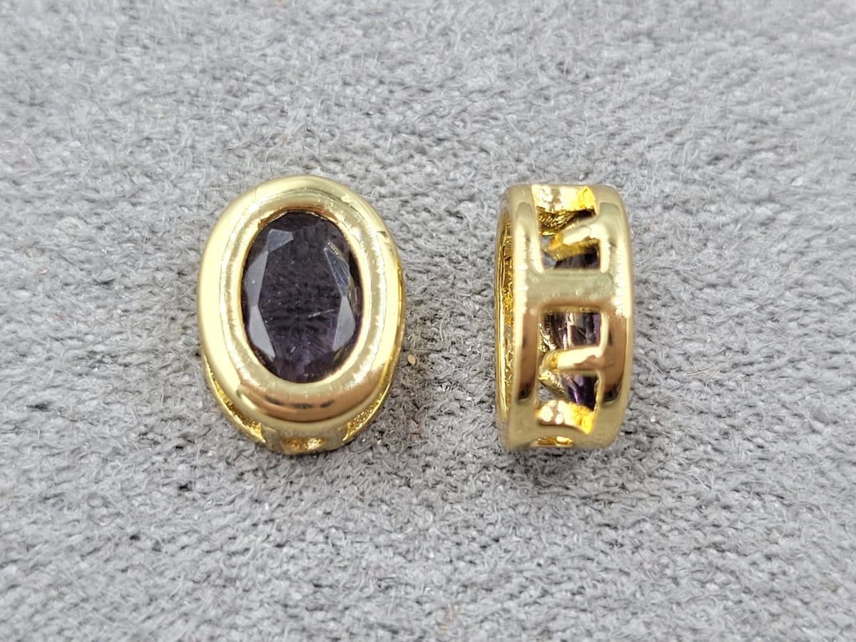 Бусина 7*9 мм т. 4 мм лимона з фіолетовим стразом (гіпоалергений сплав)