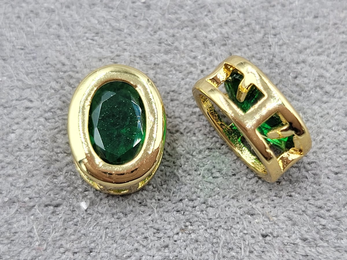 Бусина 7*9 мм т. 4 мм лимона з зеленим стразом (гіпоалергений сплав)