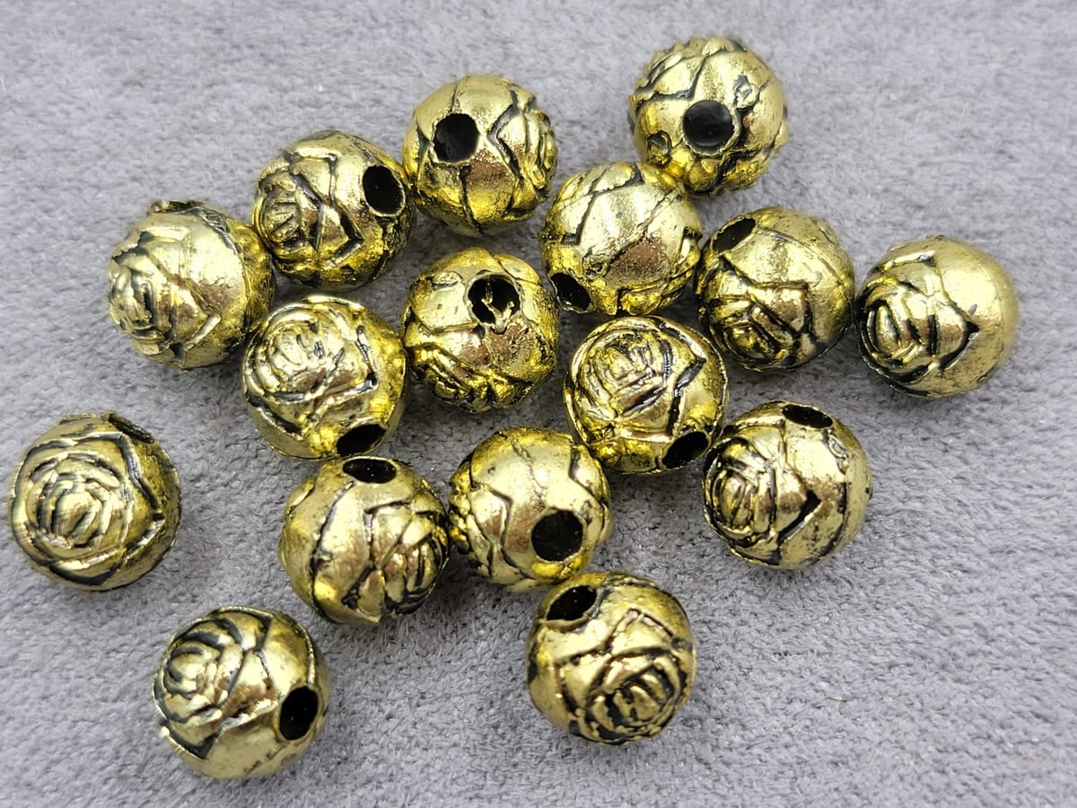 Бусина 8 мм пластикова 70 шт