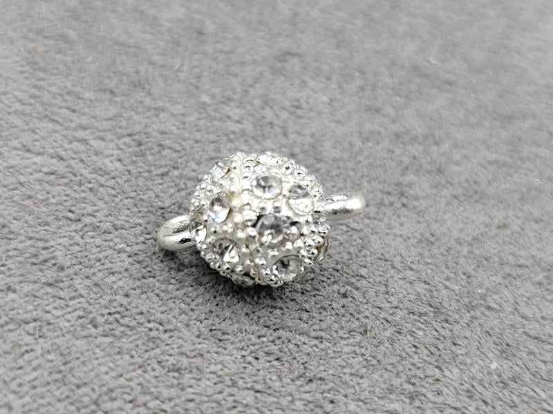 Замок магнітний зі стразами 8 мм колір срібло