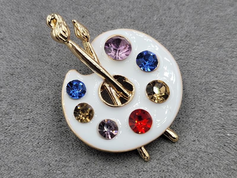 Брошка 3,5*4,5 см колір золото