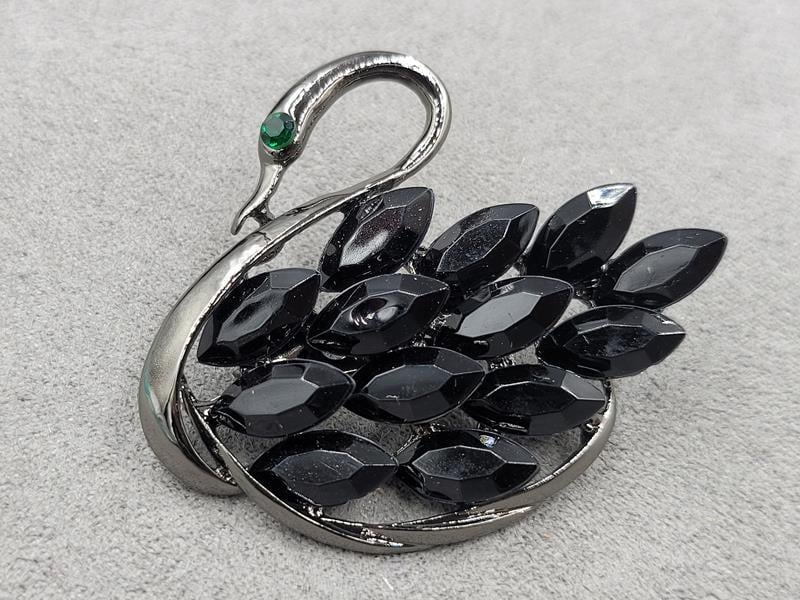 Брошка 4*5 см