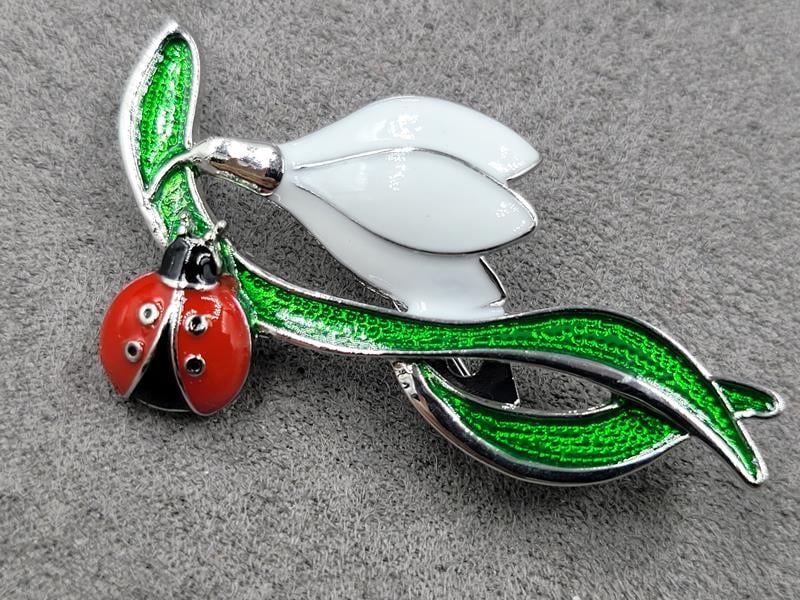 Брошка 2,5*5 см колір срібло