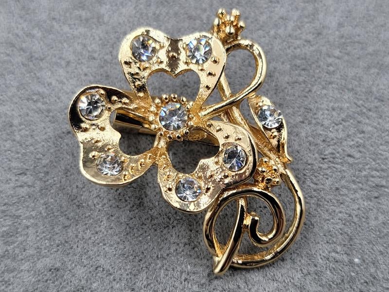 Брошка 2,5*3,5 см колір золото