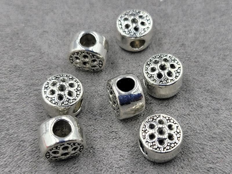 Бусина 8*11 мм отв. 3,8 мм 8 шт металічна