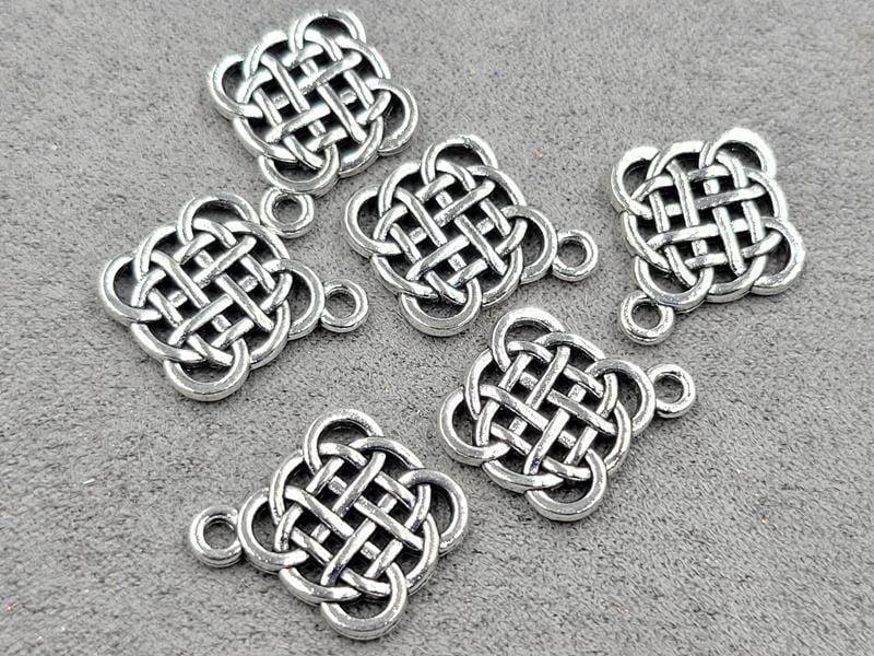 Підвіска 17*20 мм 16 шт металічна