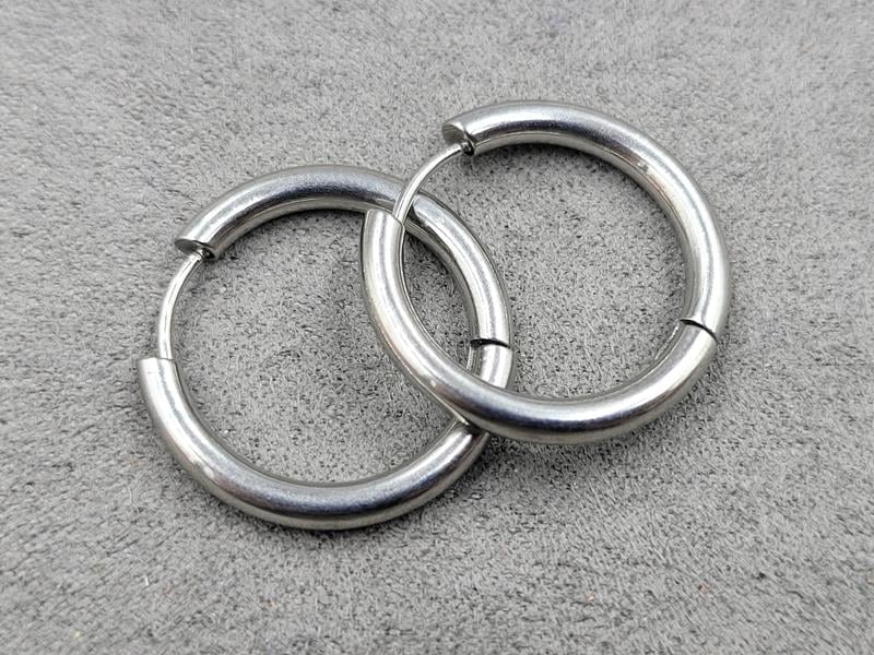 Швенза 3*24 мм (отв. 18 мм) нержавіюча сталь