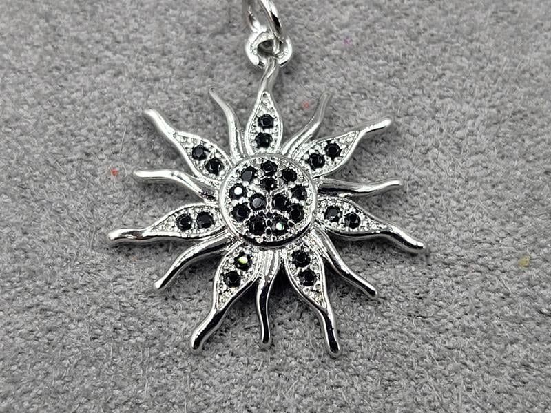 Підвіска 19 мм колір сталь з чорними стразами (гіпоалергений сплав)