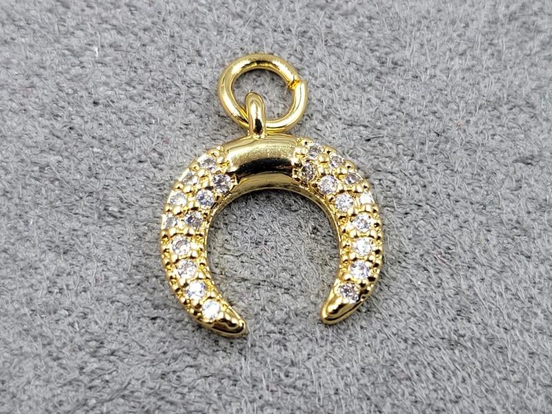 Підвіска *лунніца* 12*14 мм колір лимонне золото з білими стразами (гіпоалергений сплав)