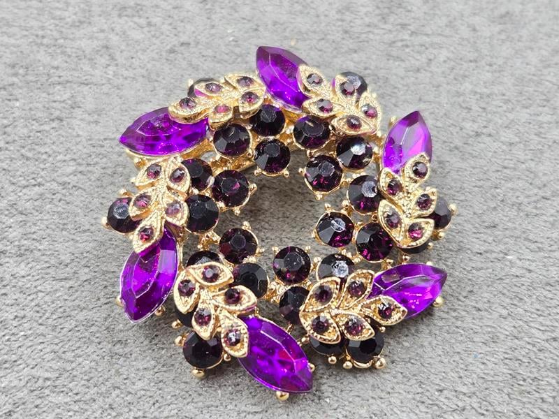 Брошка 34 мм