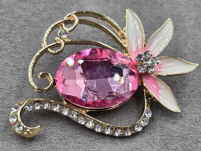 Брошка 47*67 мм