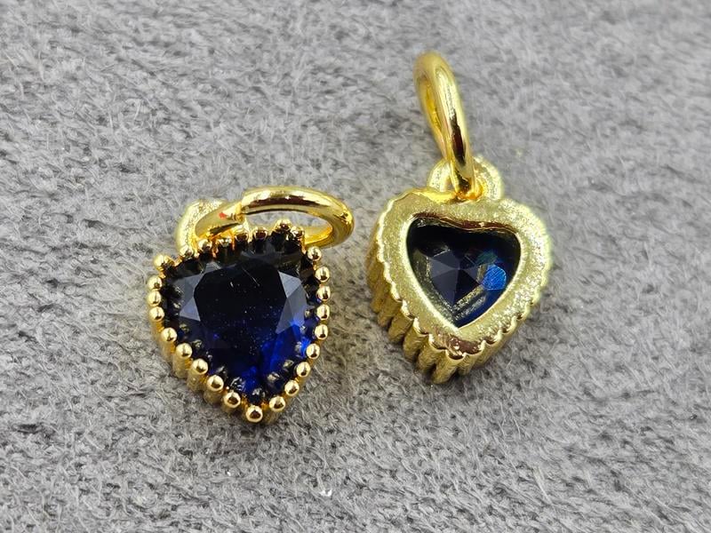 Підвіска 7*9 мм з синім стразом колір лимонне золото (гіпоалергений сплав)