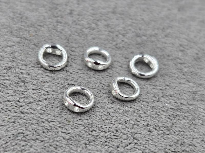 З'єднувальні кільця з 2-ма отворами колір срібло (гіпоалергений сплав)