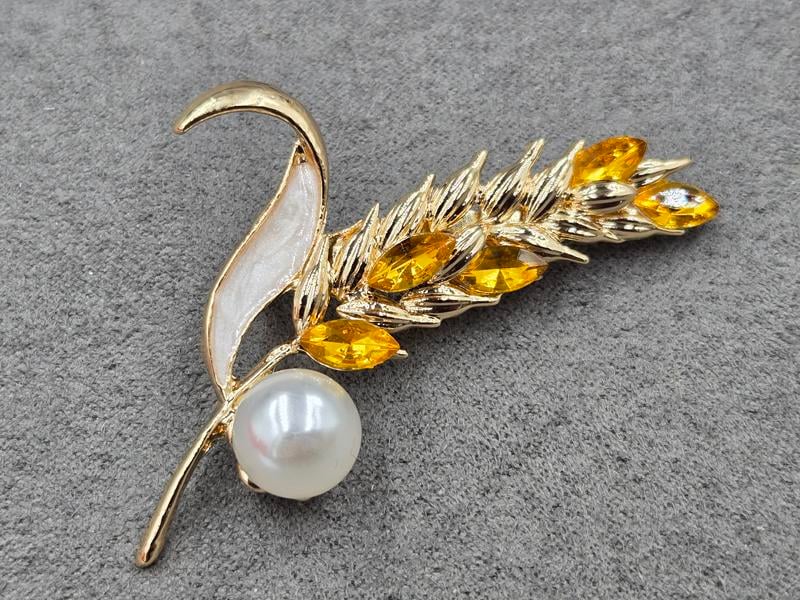 Брошка 5,5*3,5 см колір золото