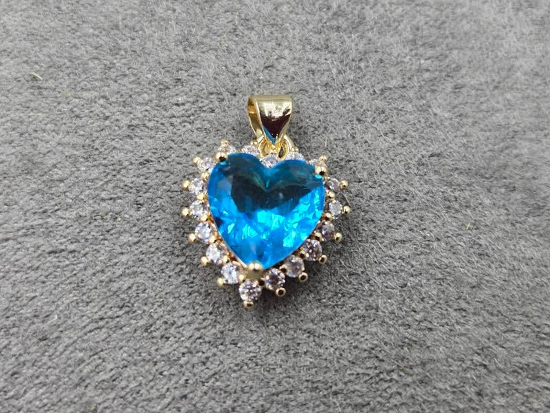 Підвіска блакитне серце 15 мм колір лимонне золото (гіпоалергений сплав)