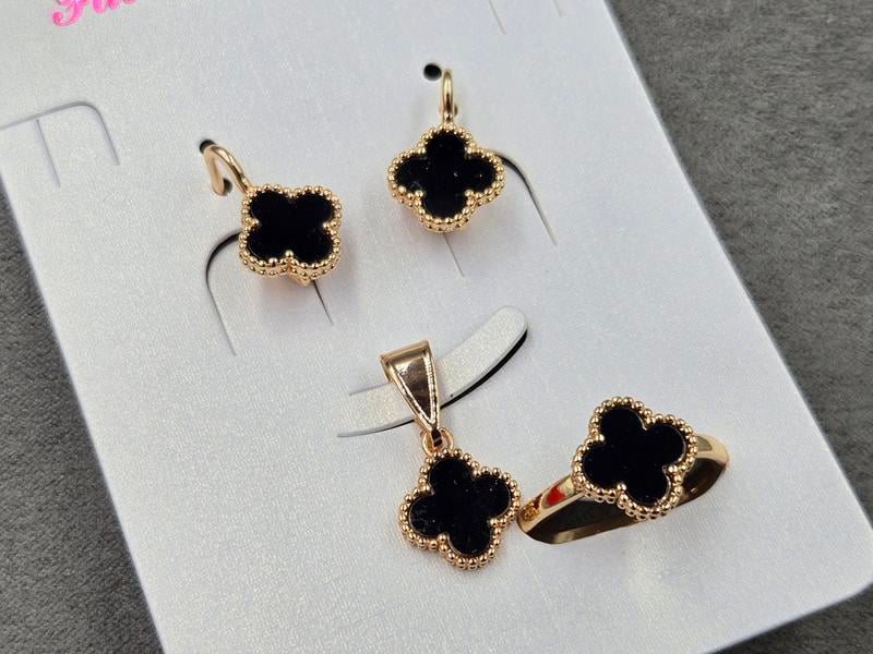 Комплект конюшина сережки 12*18 мм + кулон 12*23 мм + каблучка 12 мм (мед. сплав)