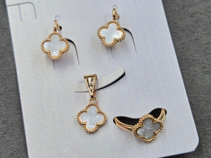 Комплект конюшина сережки 12*18 мм +кулон 12*23 мм + каблучка 12 мм (мед. сплав)