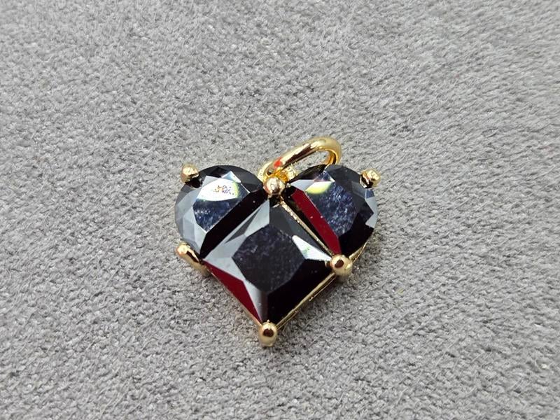 Підвіска серце чорне 15 мм колір золото (гіпоалергений сплав)