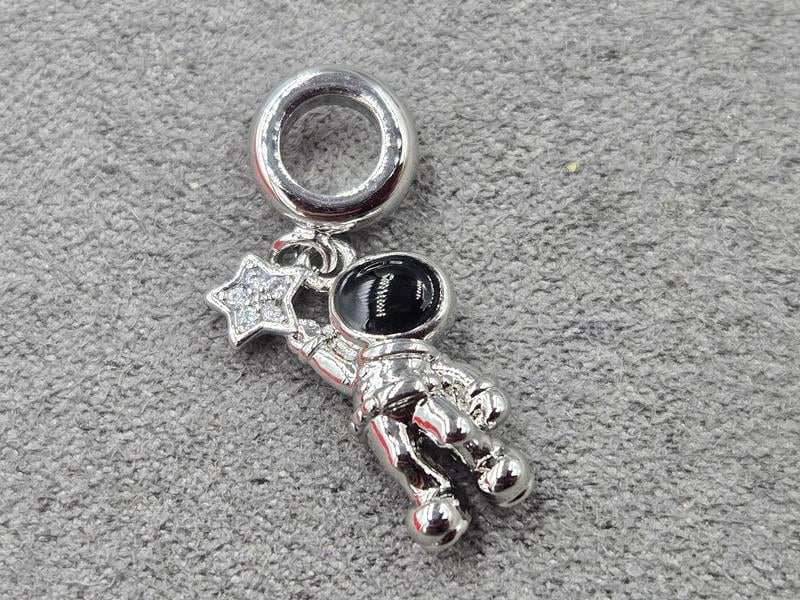 Підвіска космонавт 11*17 мм з бейлом 8*2,7 мм колір сталь (гіпоалергений сплав)