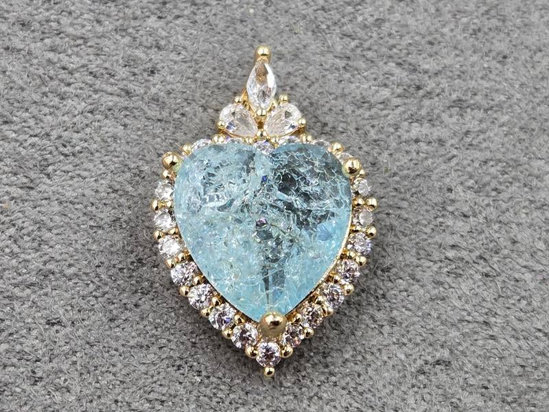 Підвіска 15*23 мм з блакитним стразом бите скло колір золото (гіпоалергений сплав)