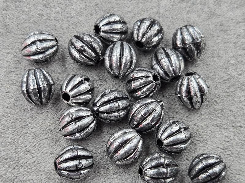 Бусина 7,5*8 мм пластикова 75 шт