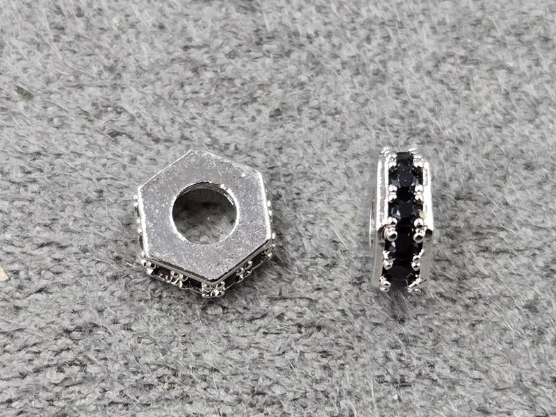 Рондель 6*2 мм колір сталь з чорними стразами (гіпоалергений сплав)