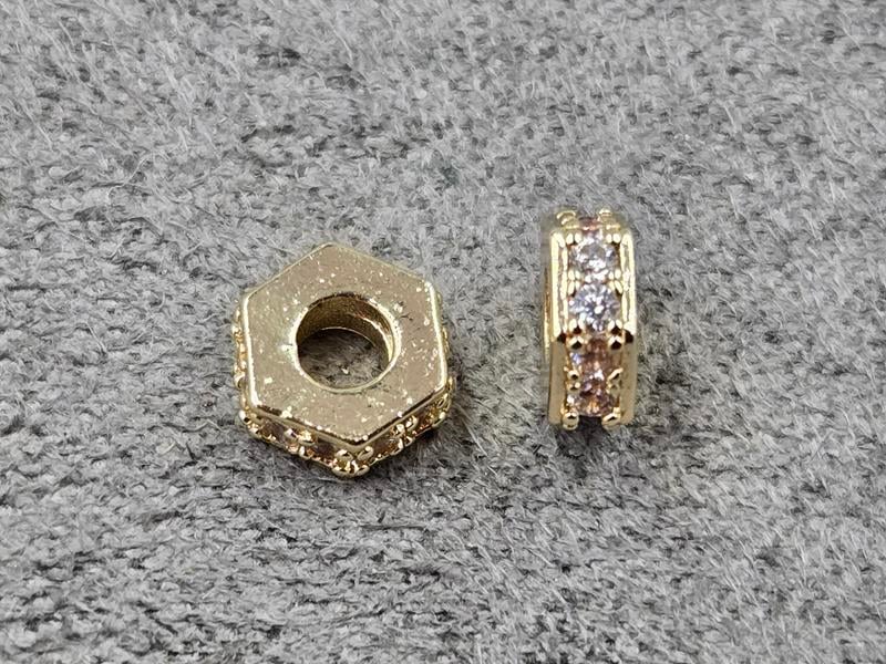 Рондель 6*2 мм колір золото з білими стразами (гіпоалергений сплав)