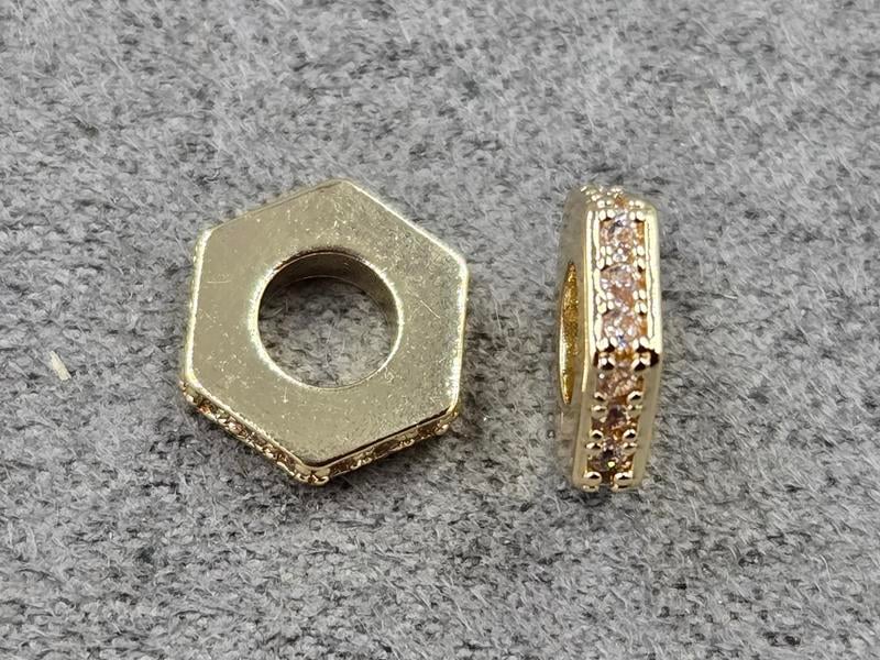 Рондель 9,6*2 мм колір золото з білими стразами (гіпоалергений сплав)