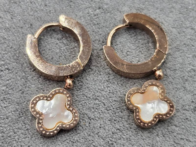 Сережки конюшина 10 мм висота 26 мм нержавіюча сталь