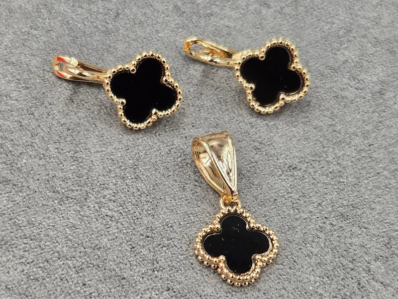 Комплект конюшина сережки 12*18 мм +кулон 12*23 мм колір золото (мед. сплав)