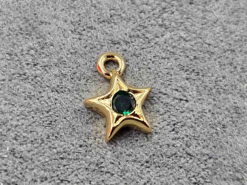 Підвіска 8*11 мм с зеленим стразом колір золото (гіпоалергений сплав)