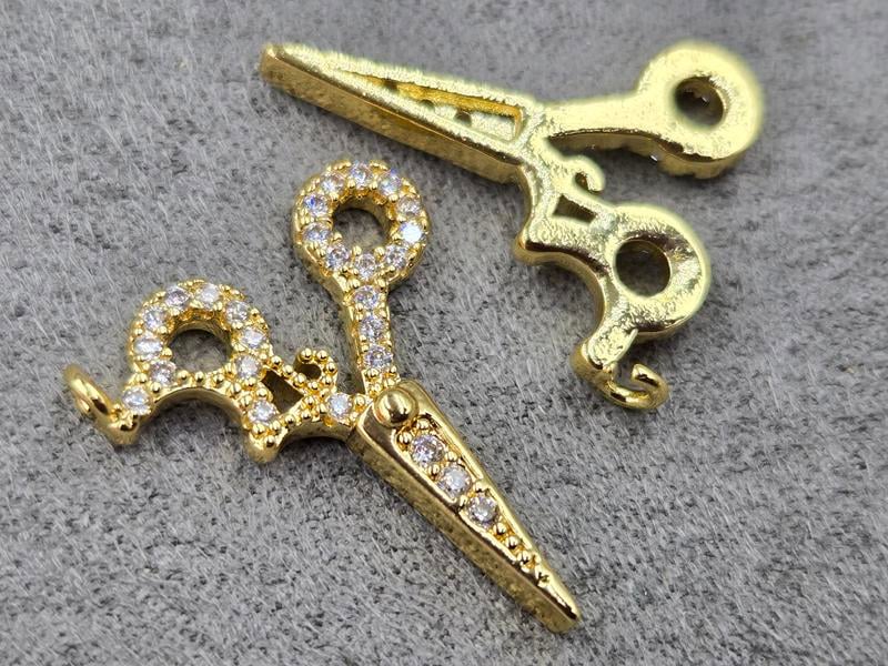 Підвіска 17*22 мм колір золото (гіпоалергений сплав)