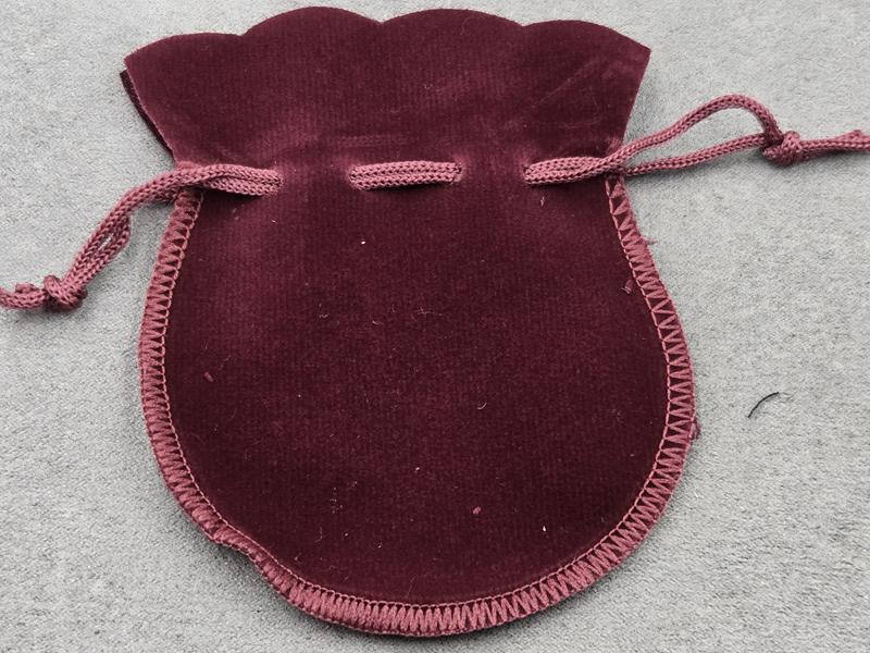 Мішечки 8*10 см 50 шт з оксамиту бордові