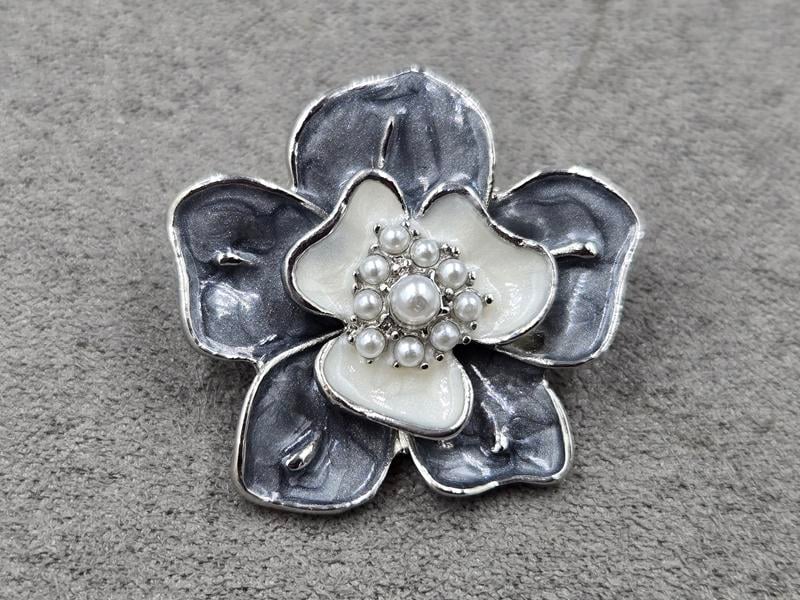 Брошка *квітка* 30 мм колір срібло
