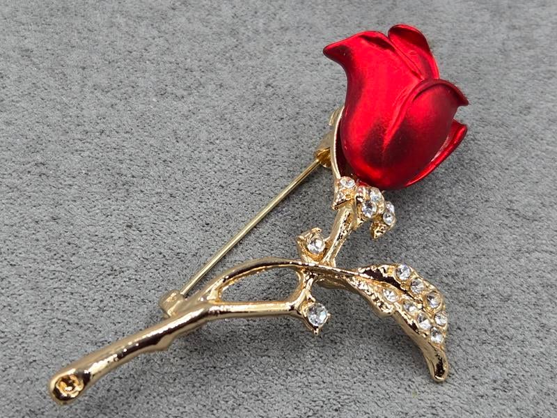 Брошка *роза* 38*58 мм колір золото
