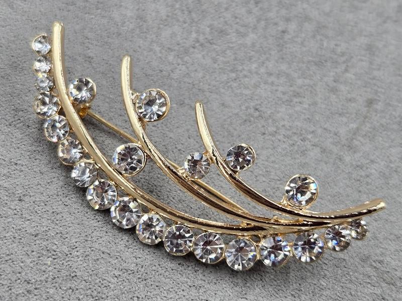 Брошка 22*57 мм колір золото