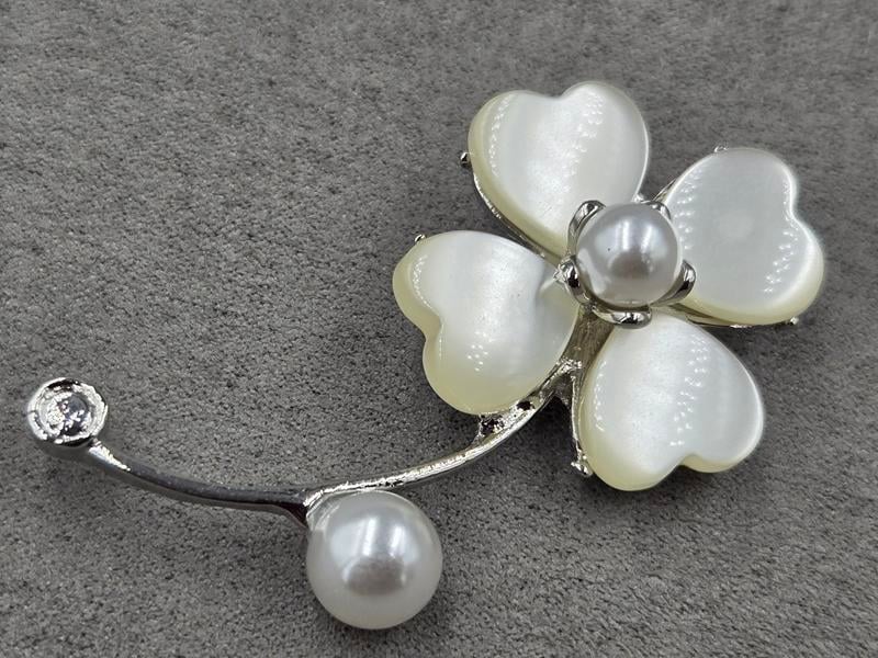 Брошка *квітка* 32*60 мм колір срібло