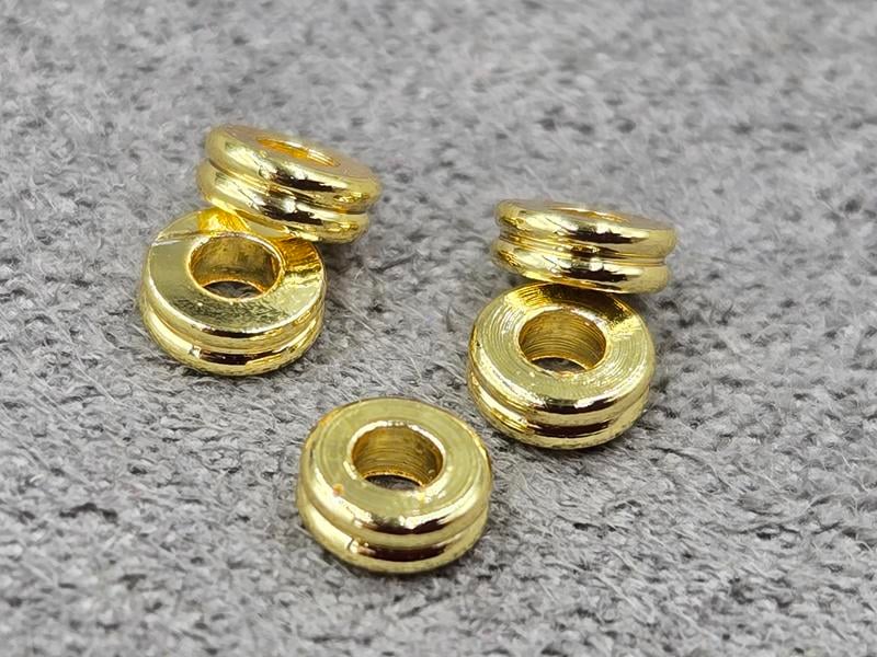 Рондель 4*1,5 мм 20 шт колір лимонне золото (гіпоалергений сплав)