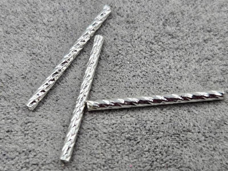 Трубочка 1,5*20 мм 10 шт колір срібло (гіпоалергений сплав)