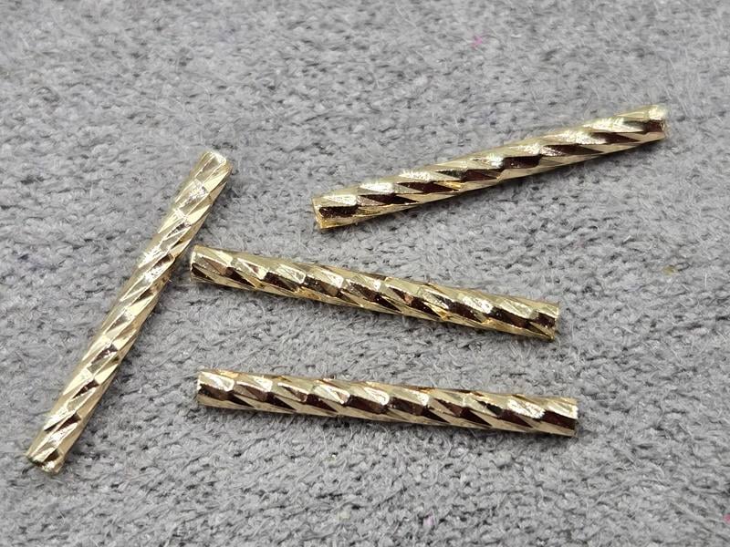 Трубочка 1,5*15 мм 10 шт колір золото (гіпоалергений сплав)