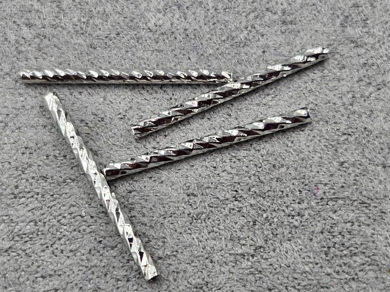 Трубочка 1,5*20 мм 10 шт колір сталь (гіпоалергений сплав)